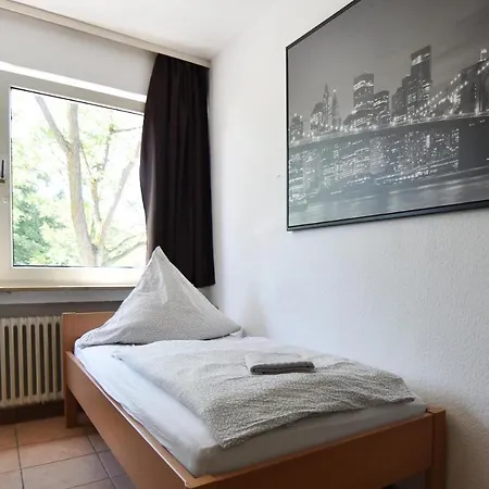 Apartment Hoehenberg Cologne